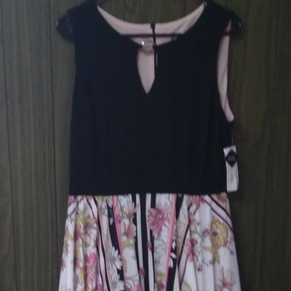 Sandra Darren asymmetrical floral dress size 10P - Picture 1 of 16